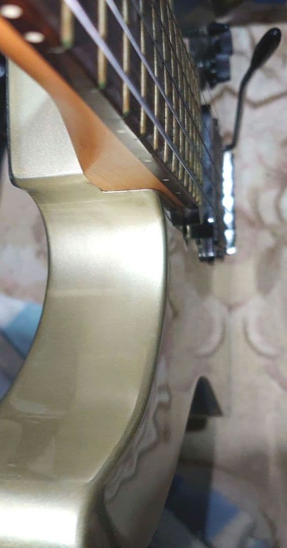 フェルナンデス　エレキギター　STJ-40C TG-5 ソフトカバー付き　その他