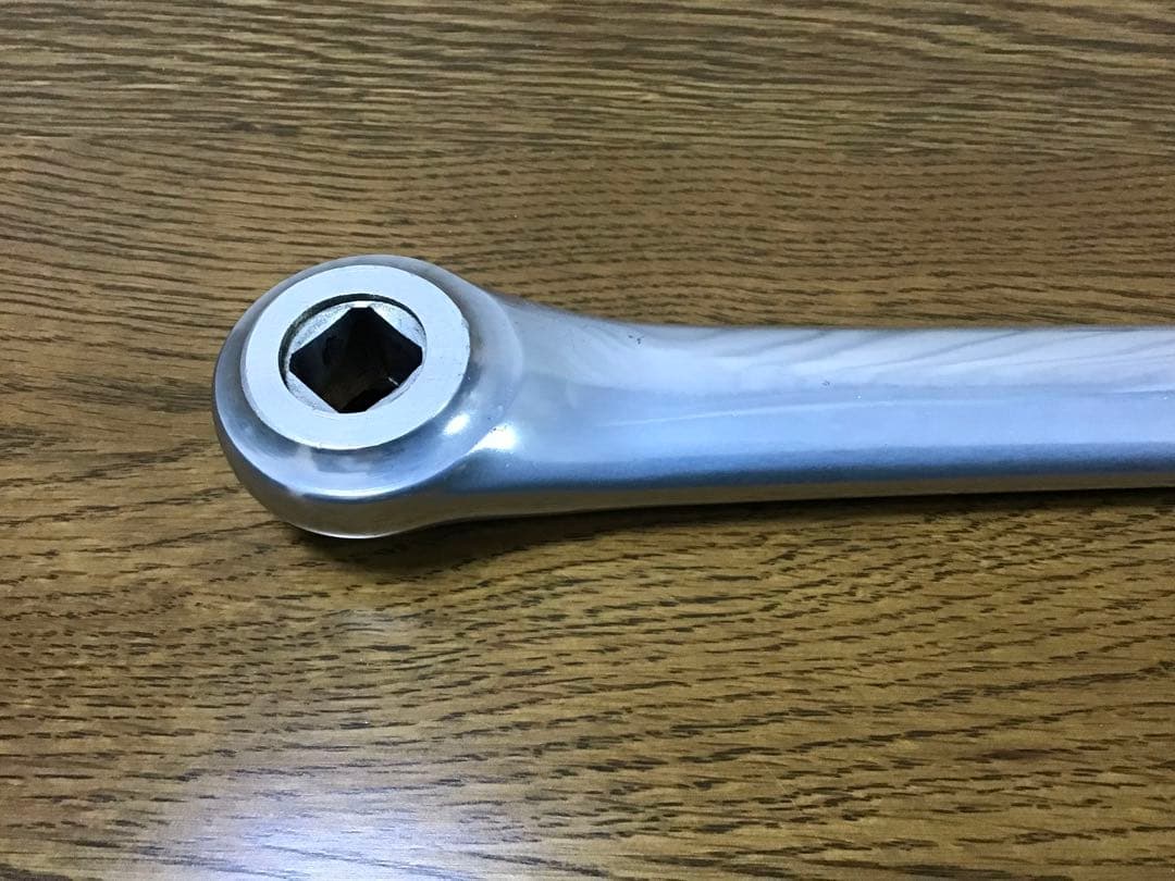 パーツ SUGINO AERO MIGHTY