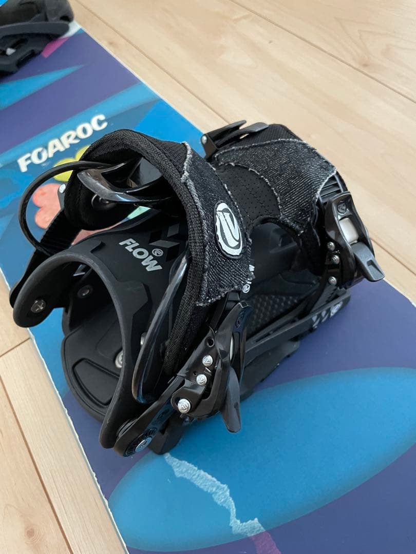 スノーボード ヨネックス foaroc 142cm バイン flowセット