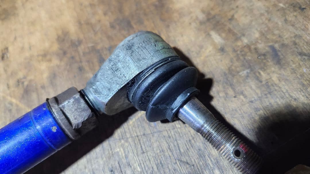 値下中！　Megan Racing サスペンションロッド　トーコントロールアーム