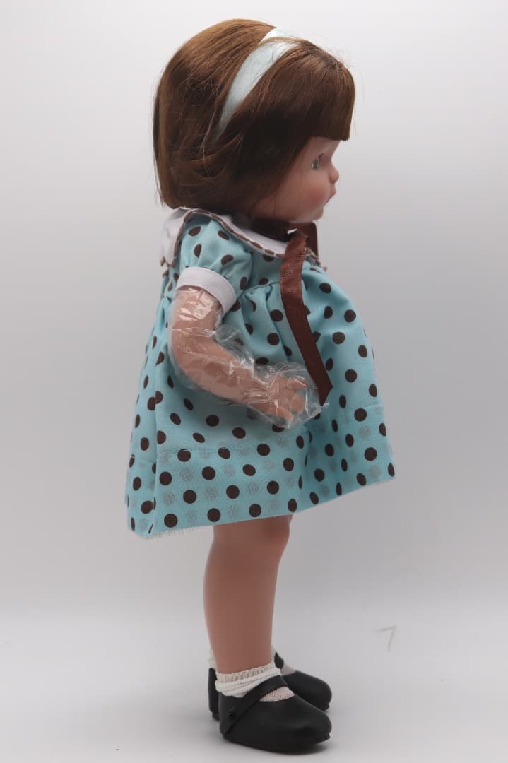 プリティー・リトル・パッツィー 水玉模様ドレスの人形 31cm