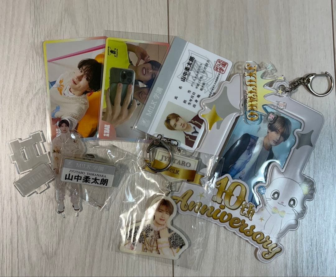 山中柔太朗　トレカ　缶バッジセット
