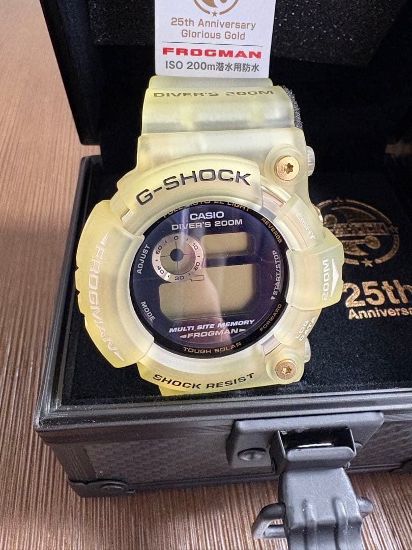 新品未使用箱説タグ付G-SHOCK GW-225E 7JF ゴールド25周年限定