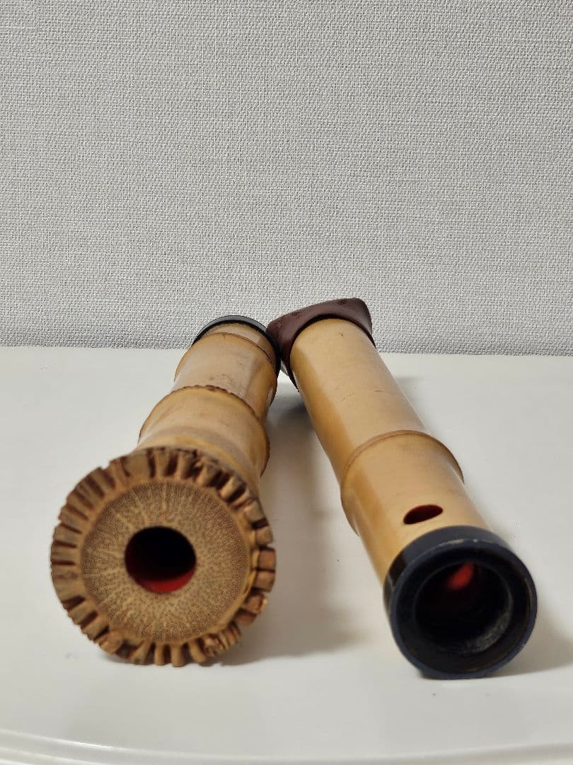 琴古流 尺八 二つ折り 分割式 根付き 地無し 朱塗り歌口 焼印あり