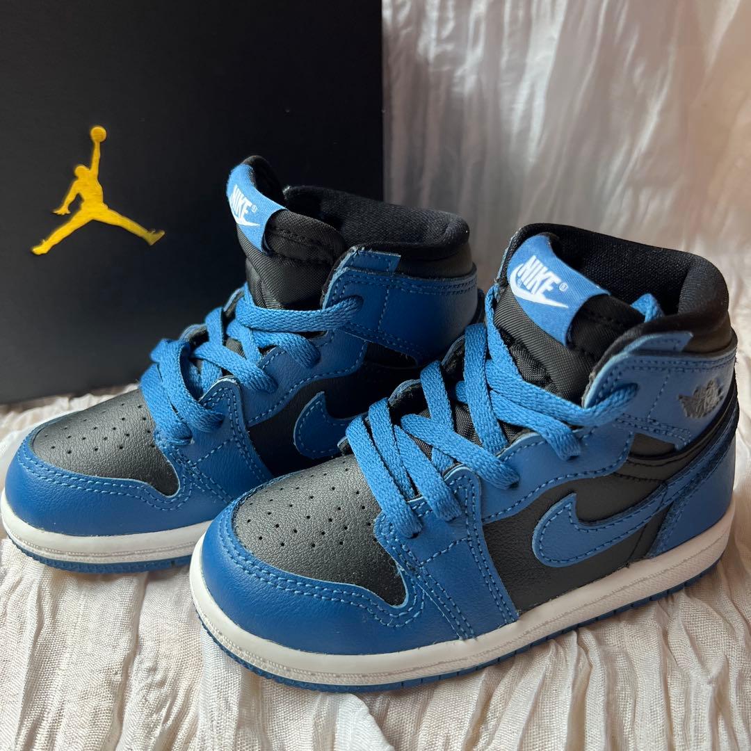 NIKE(ナイキ) ジョーダン 1 レトロ ハイ OG キッズ スニーカー