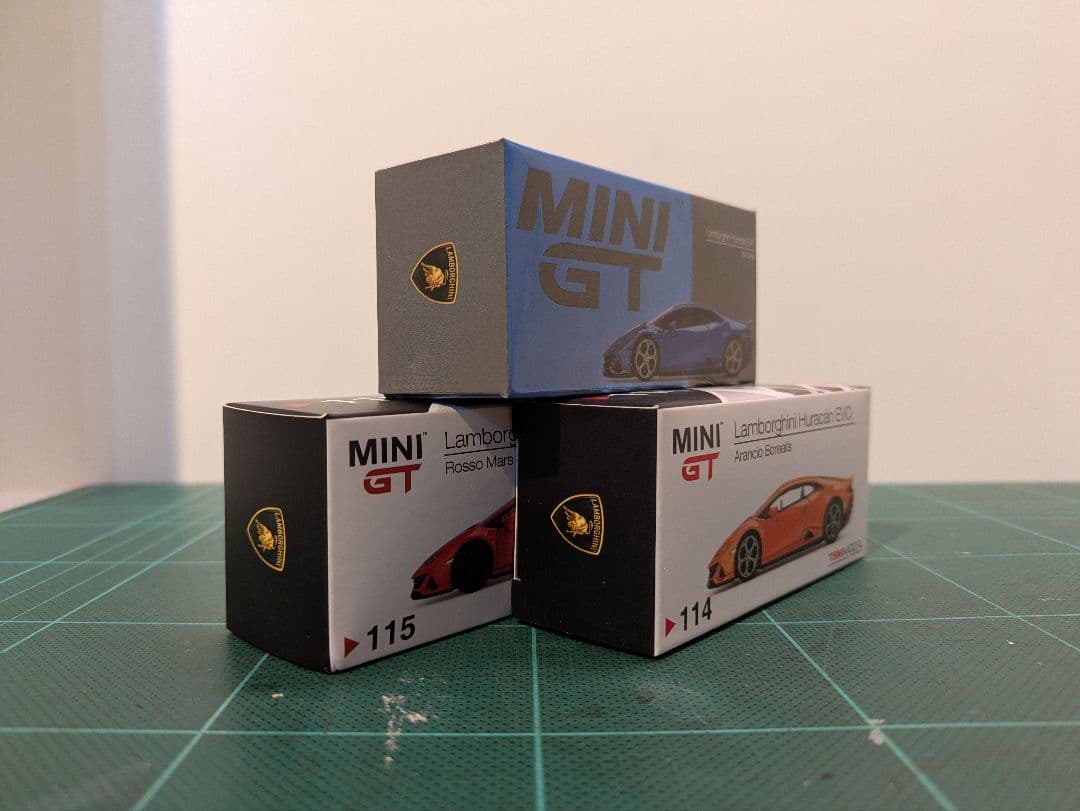 MINIGT ランボルギーニ ウラカン EVO セット 229 115 114
