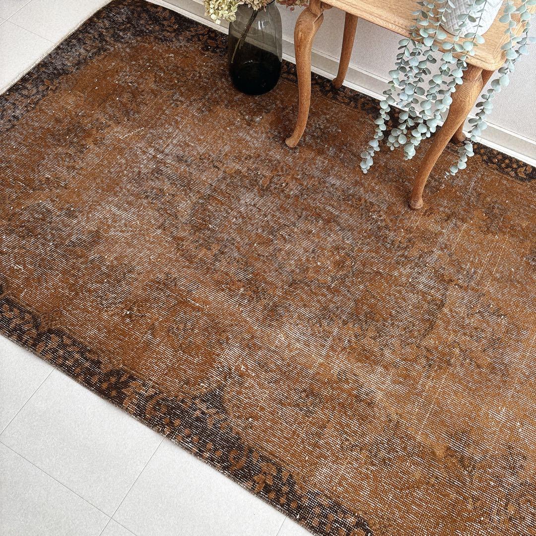 トルコ　ヴィンテージラグ　ブラウン　オーバーダイ