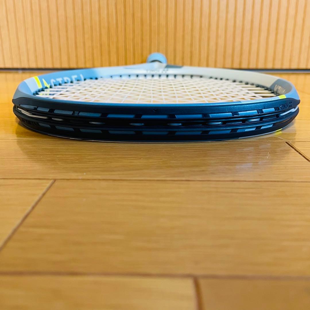 【極美品】YONEXヨネックス ASTREL100 アストレル 2023年モデル