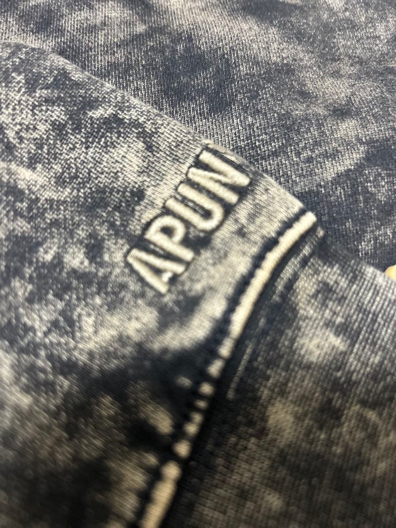 未使用　タグ付き　 A BATHING APE ジップ付き