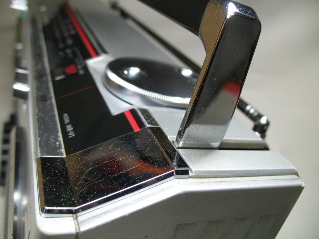 SANYO★サンヨー ラジカセ MR-V1シルバー色★中古