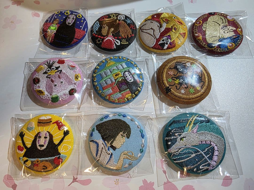 千と千尋の神隠し 刺繍ブローチ