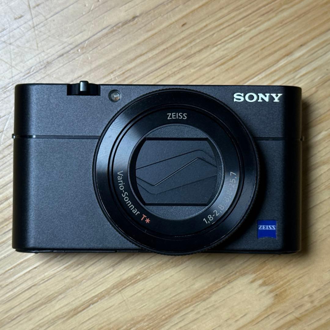 美品 SONY デジタルカメラ Cyber-shot DSC-RX100M5
