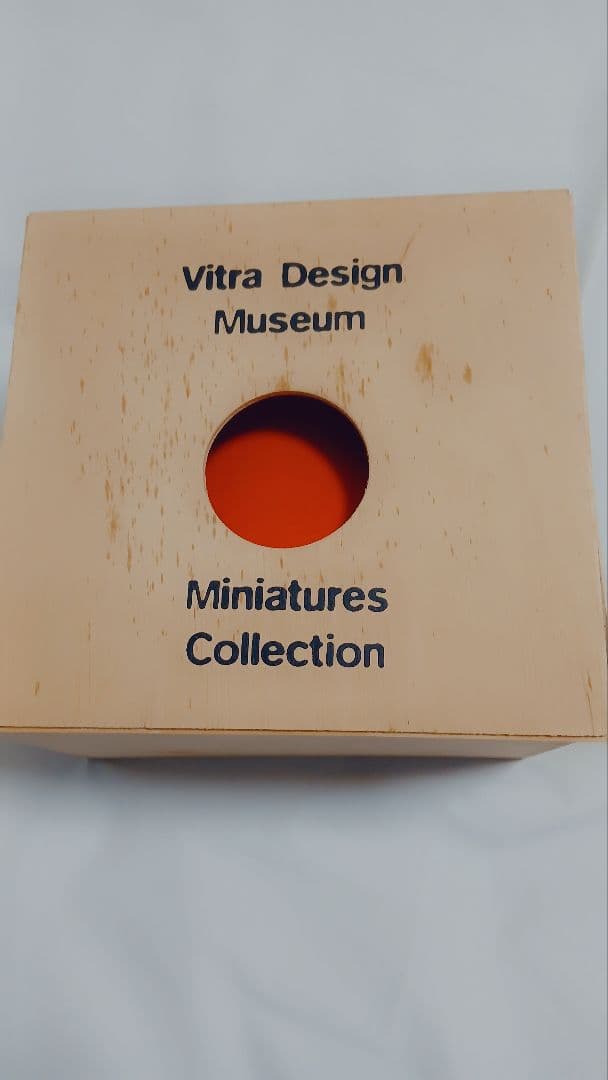 ヴィトラミニチュア Verner Pantonのハートコーンチェア