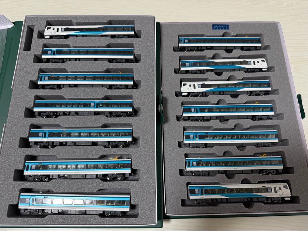 KATO E257系2000番台 2500番台 特急 踊り子 14両セット