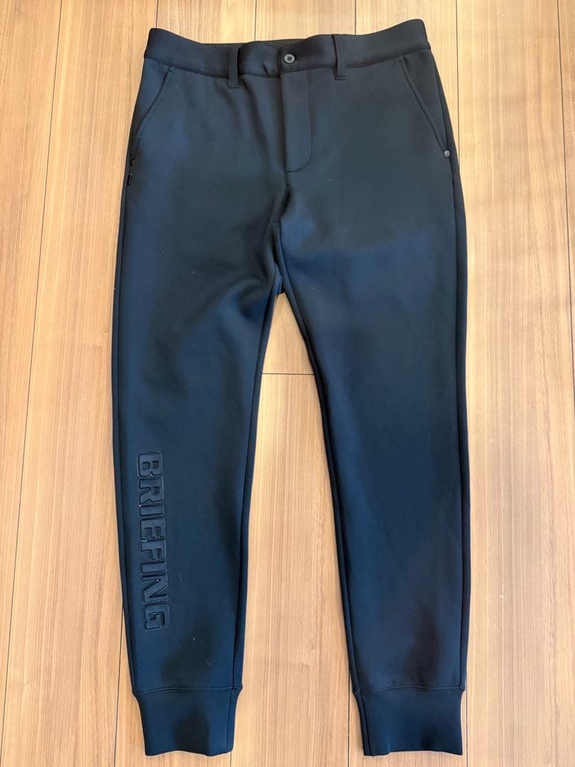 BRIEFING ブラック スリムフィットパンツ