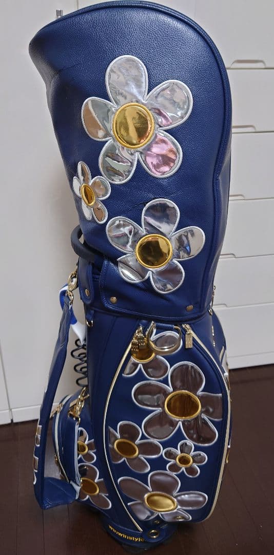 ★ねねかか★【中古品】ウィンウィン　ネイビー ✕花柄 　キャディバッグ