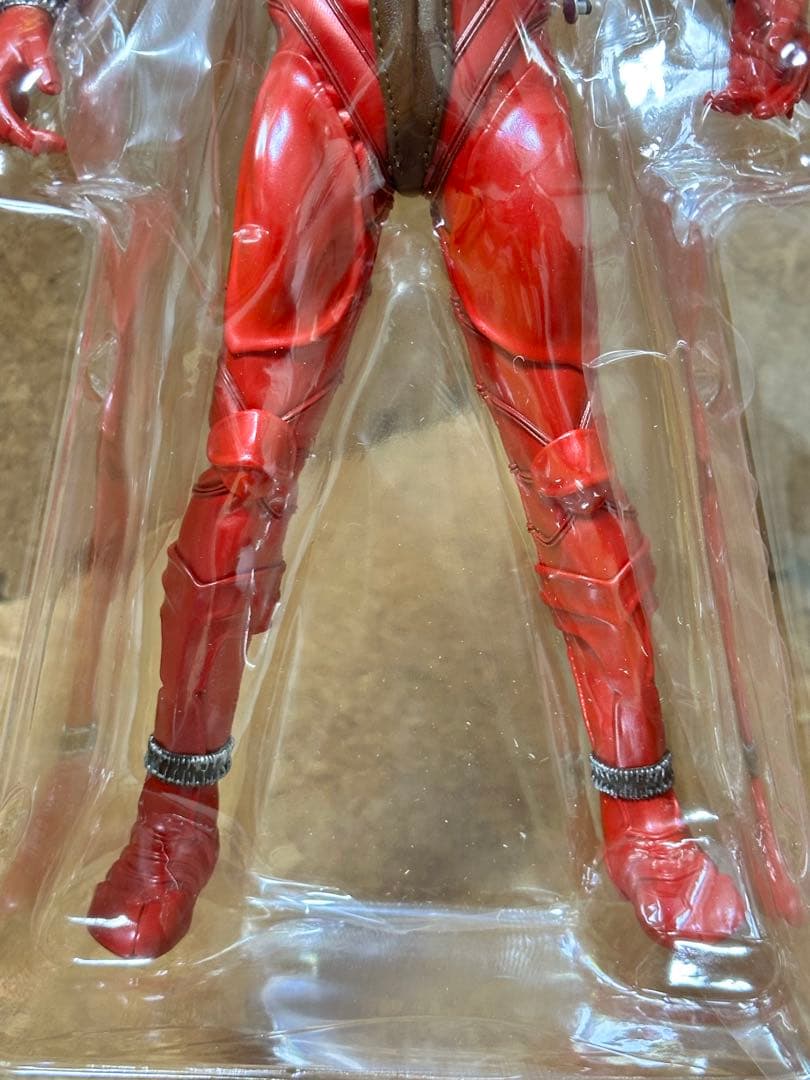 メディコム　1/6サイズ　仮面ライダー響鬼　紅