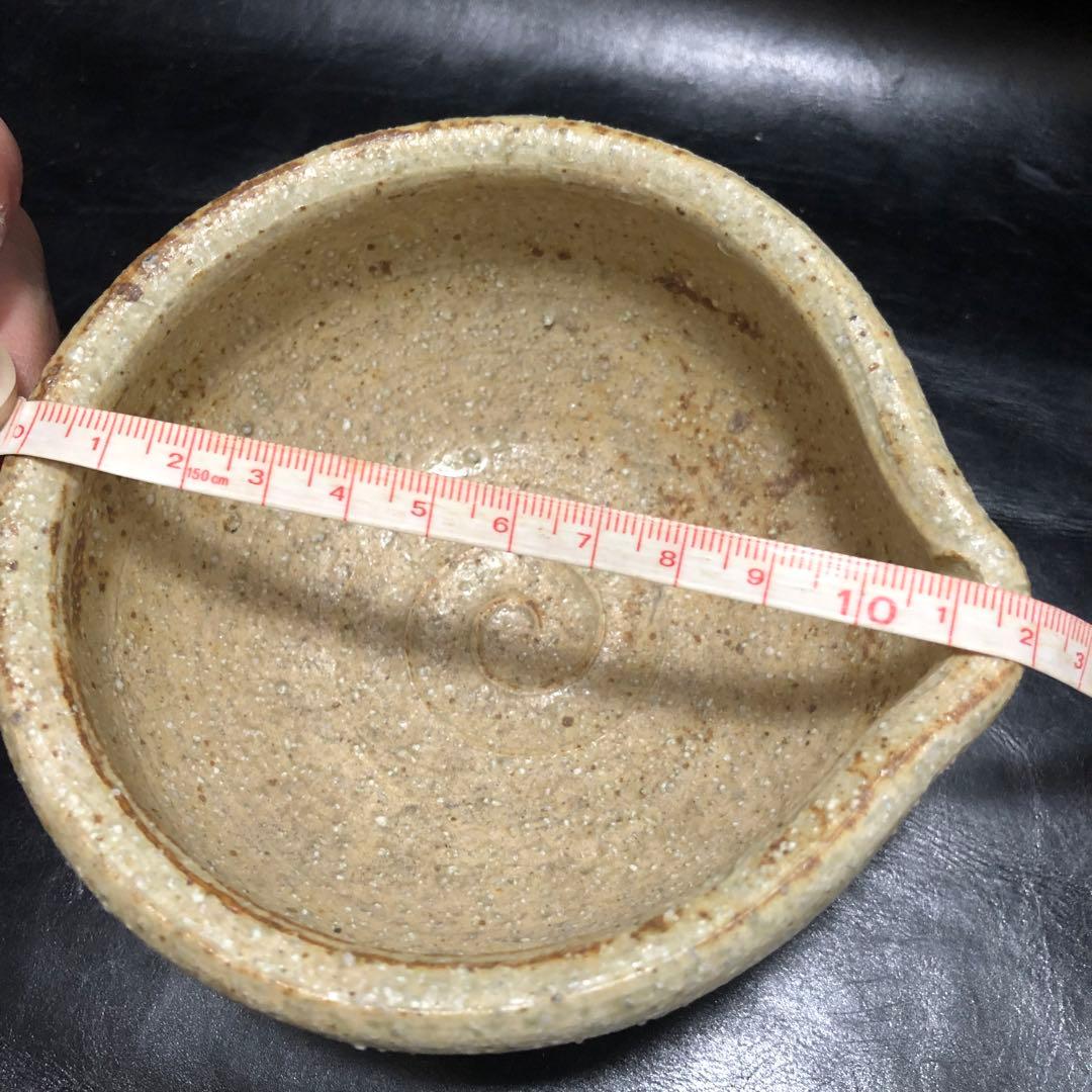 遺品整理◆蔵から謎の名の入った素焼きの抹茶茶碗？が出て来ました。茶道具