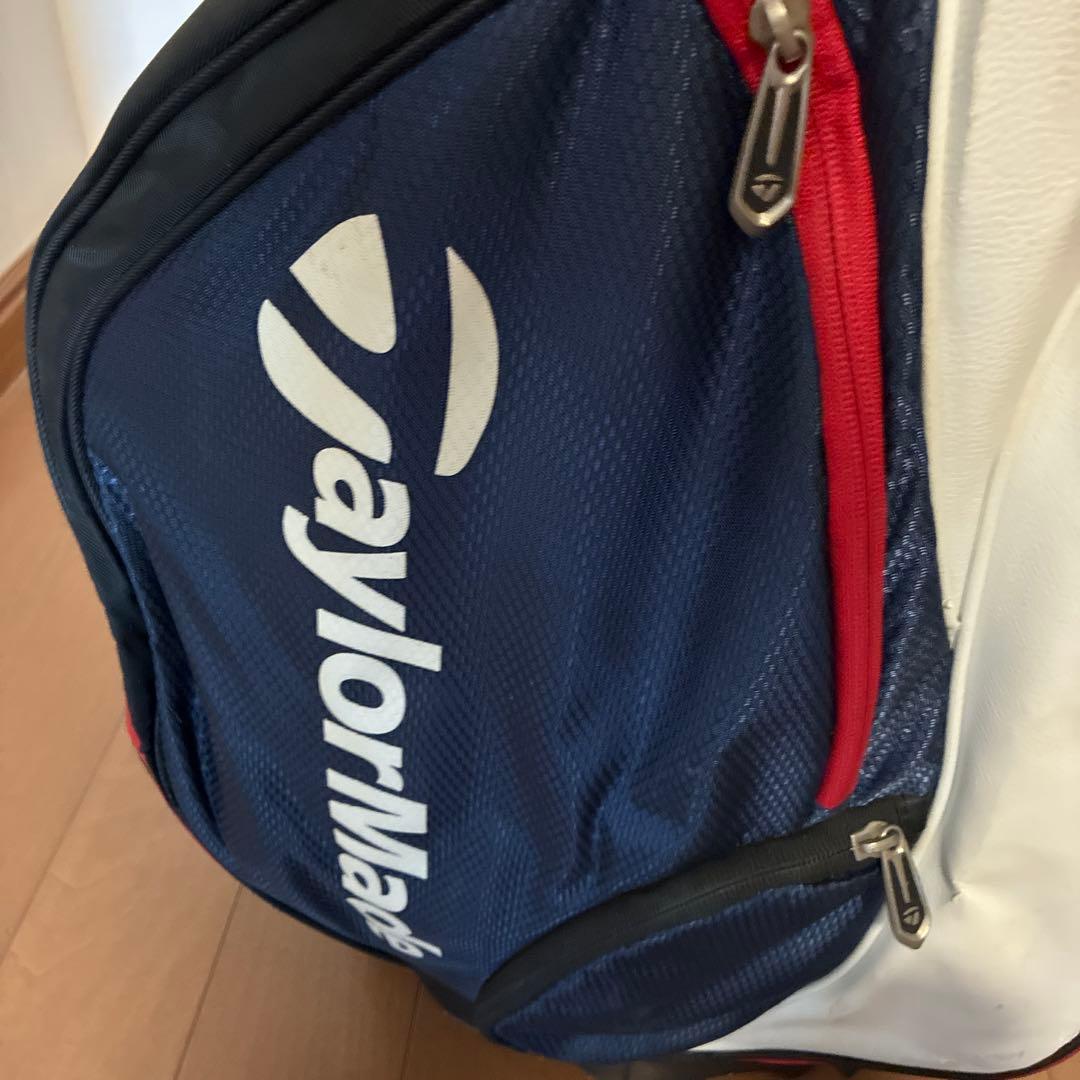 Taylor Made/テーラーメイド　キャディバッグ　セルフスタンド