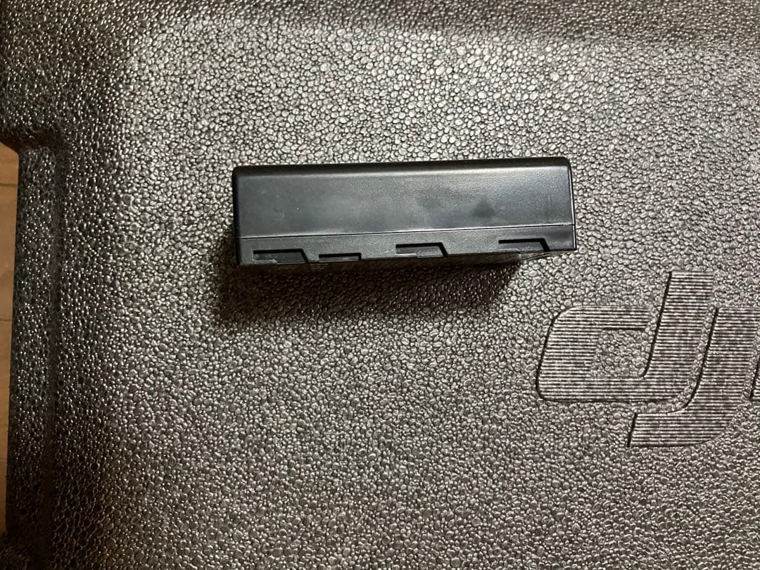 DJI RCPIus送信機ケース　WB37バッテリー