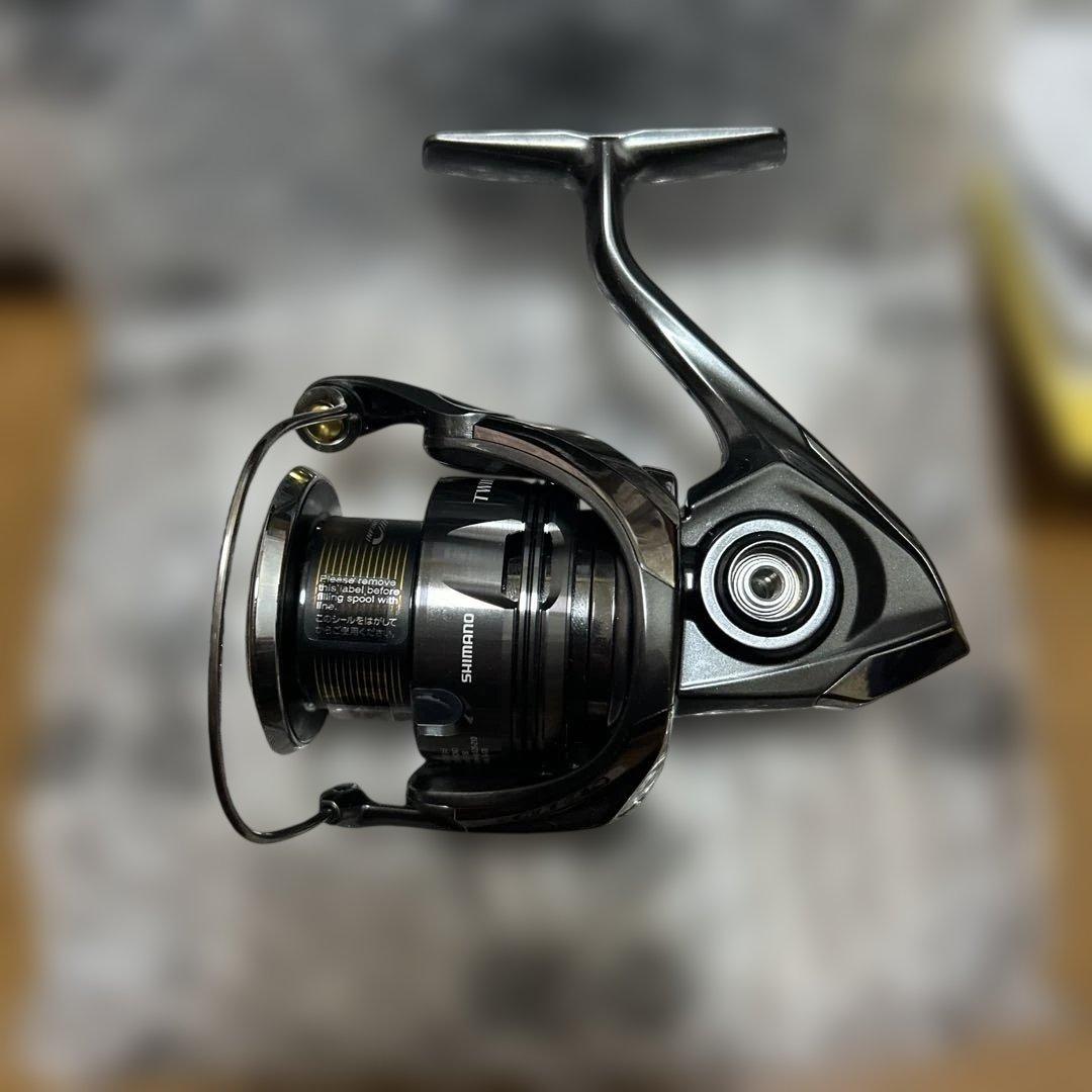 SHIMANO TWIN POWER C3000XG スピニングリール