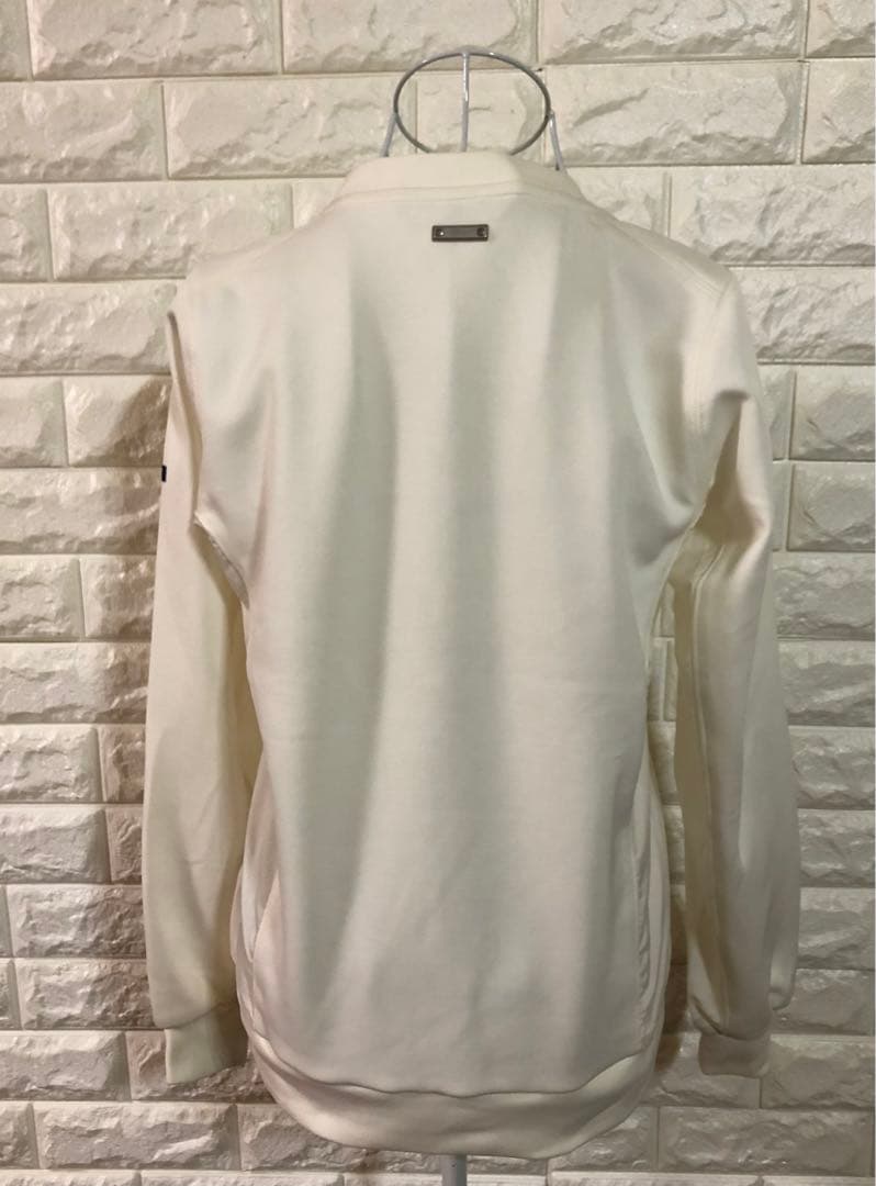 美品　マスターバニー　トレーナー