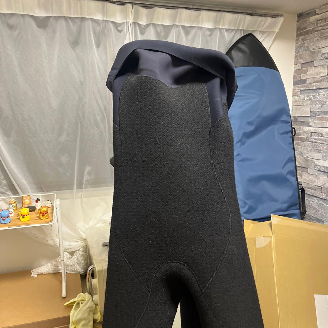 ウエットスーツ　　メルガリクソン