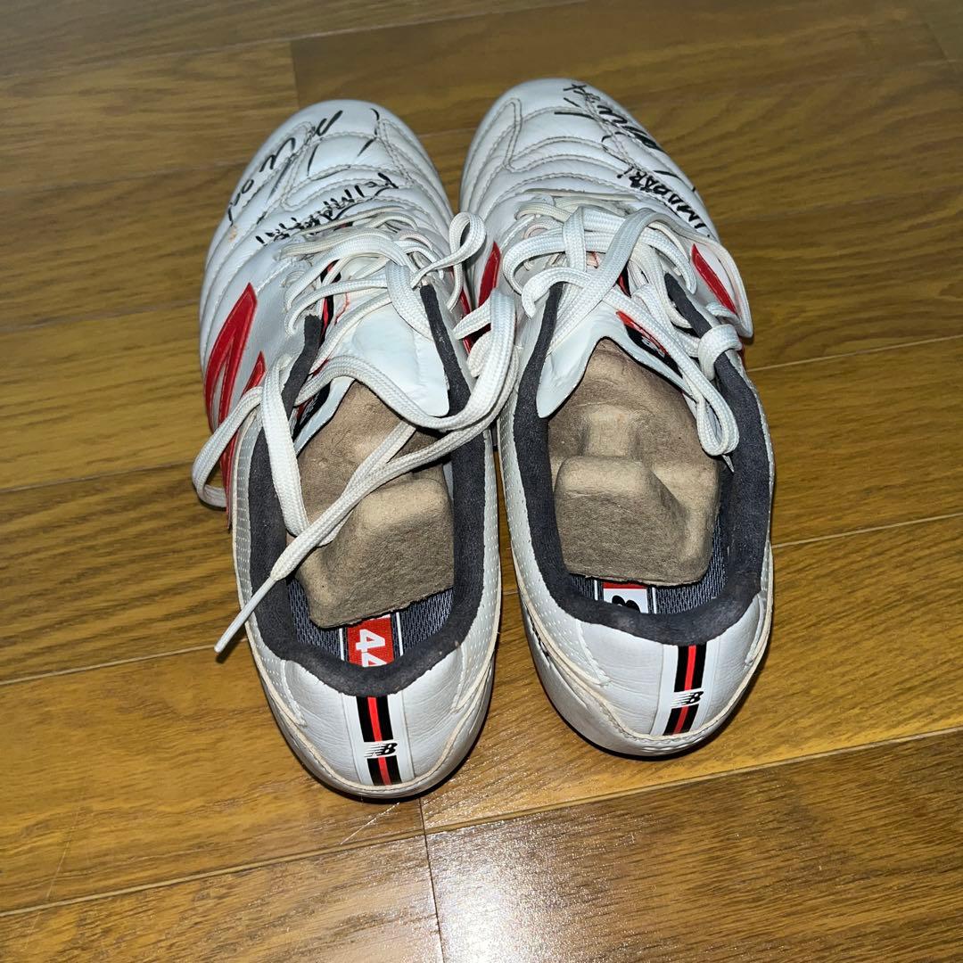 new balance サッカー スパイクシューズ 442(サイン入り)