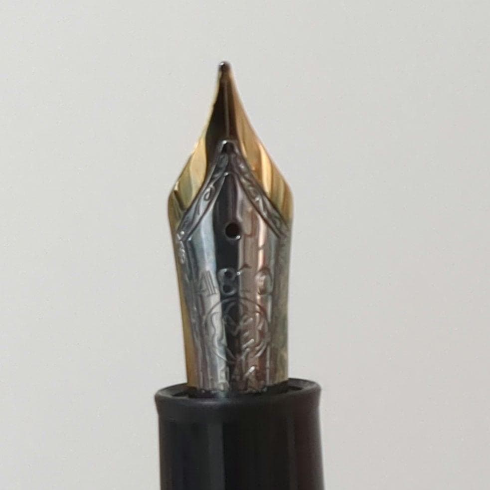 モンブラン 万年筆 4810 マイスターシュティック ペン先14K