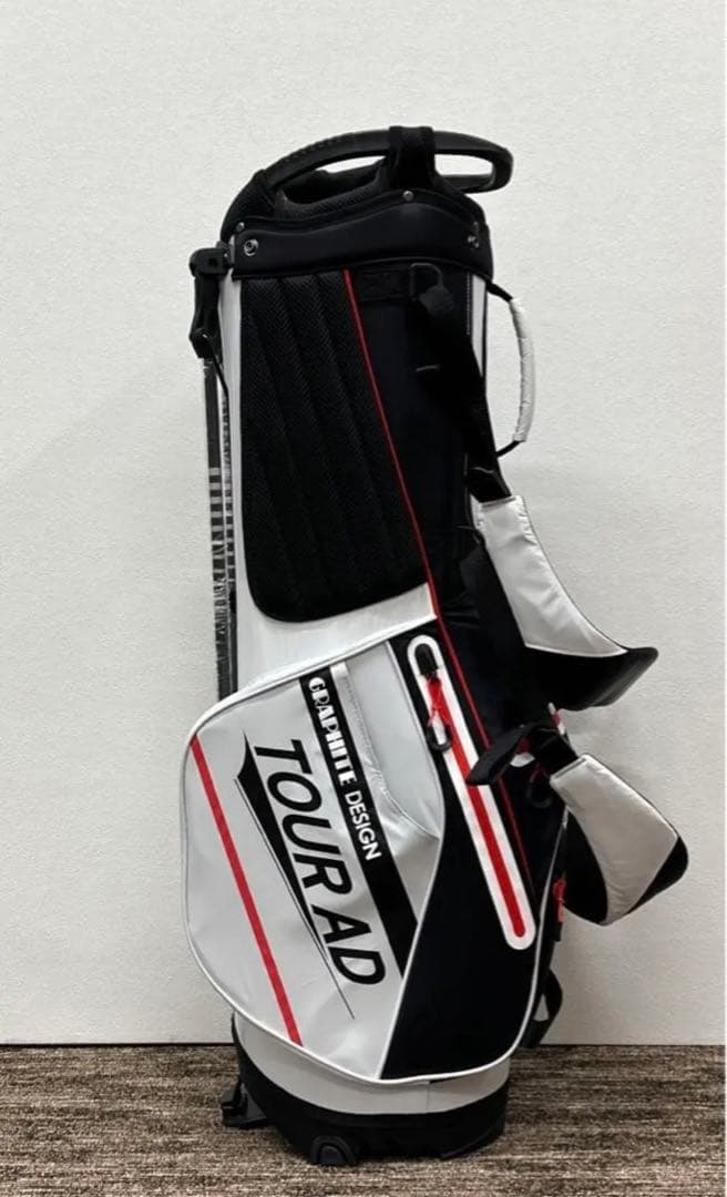 グラファイトデザインキャディーバック　2023年モデル　プロ支給品　ホワイト