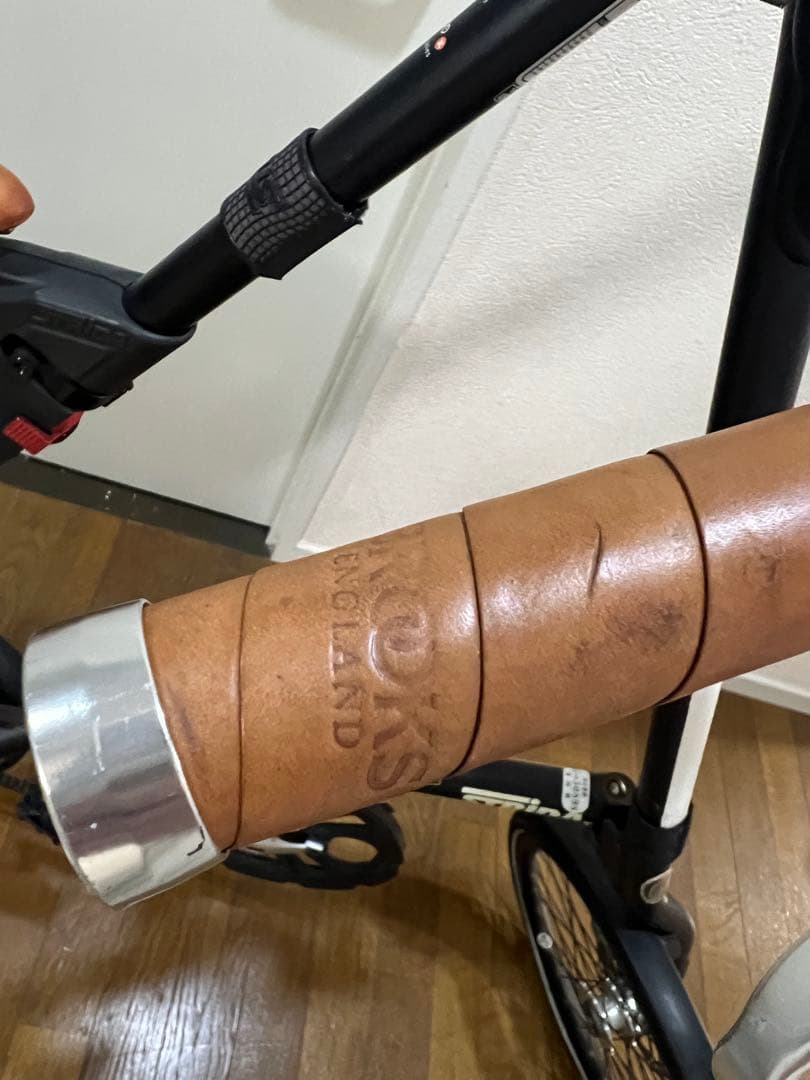 STRIDA SXQRマットブラック+BROOKSサドル Flyers+グリップ