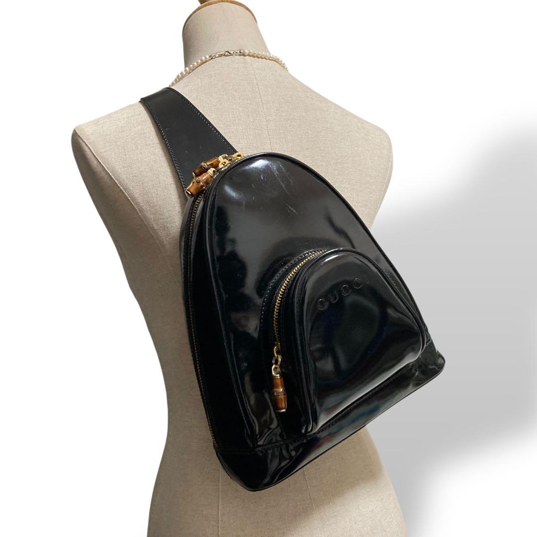 【美品】グッチ ワンショルダーバッグ　ボディバッグ　パテントレザー バンブー 黒