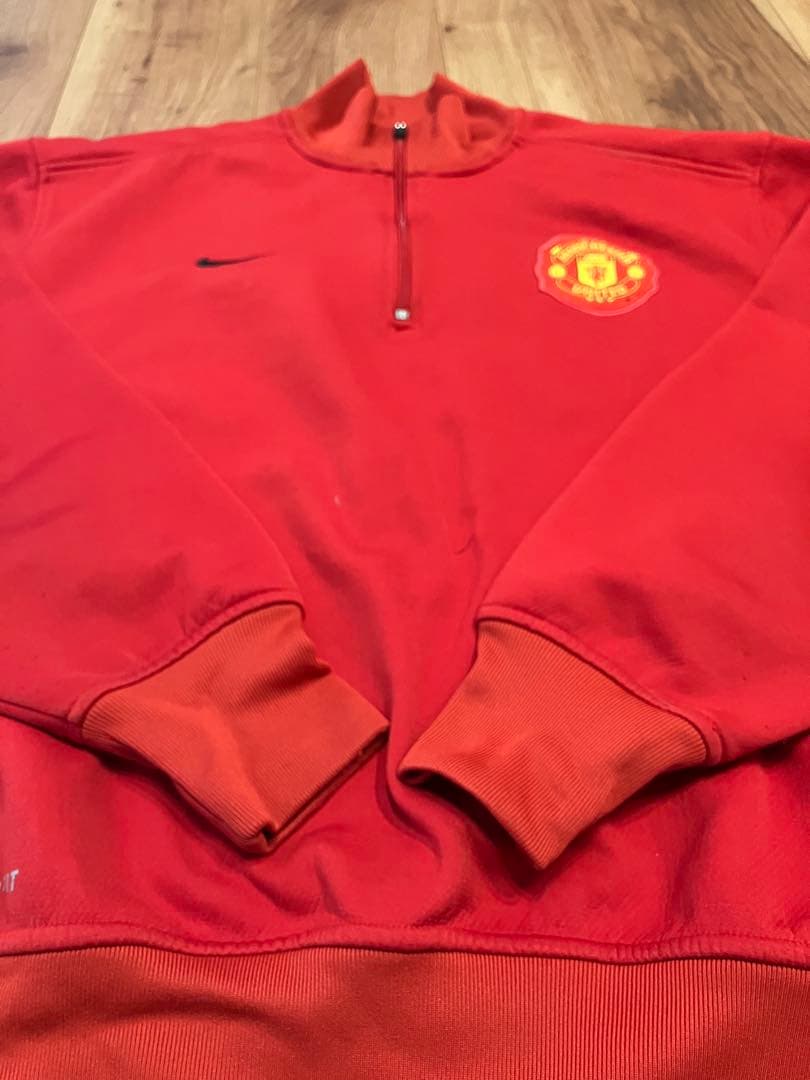 マンチェスターU Nike ハーフジップ スウェット 赤 古着