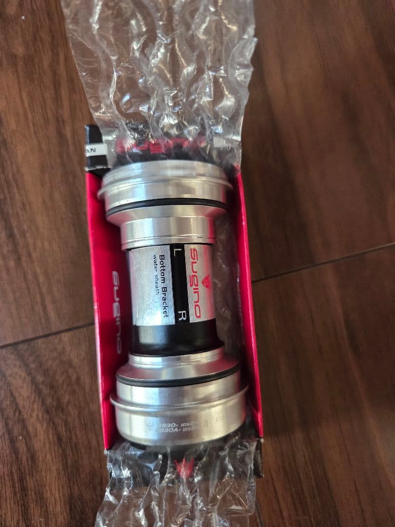 Sugino ボトムブラケット BB30/BB30A