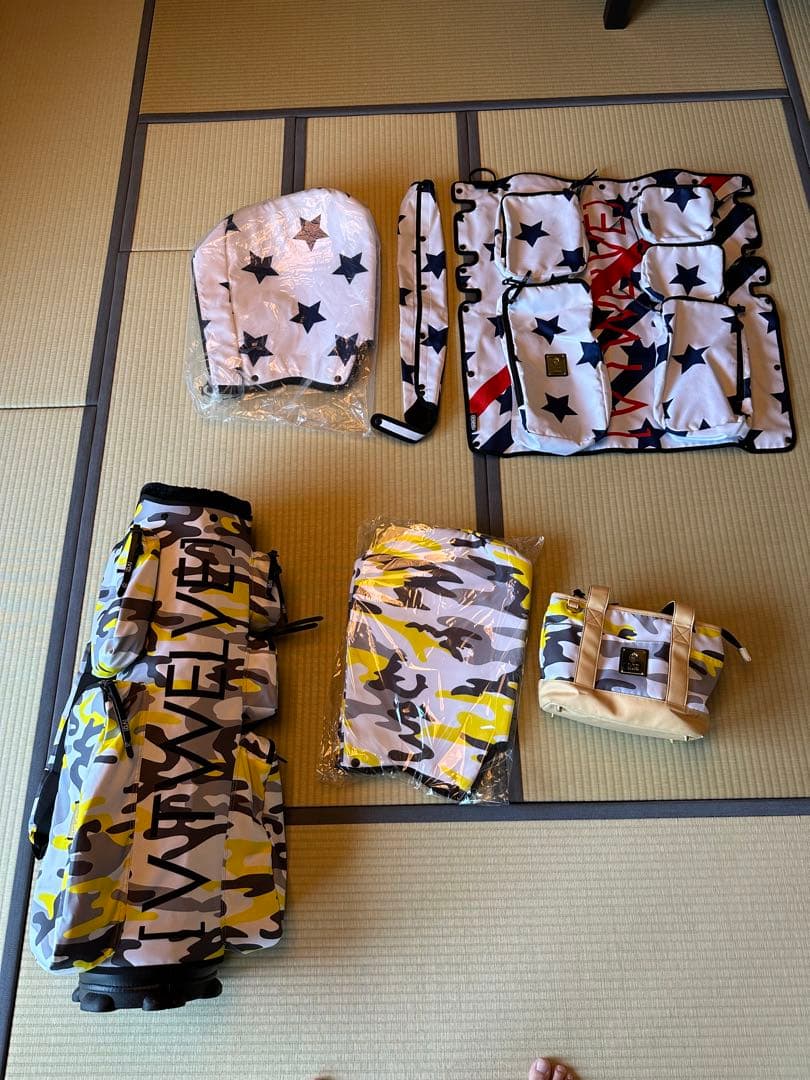 v12ゴルフキャディバッグ8.5インチ他3点セット