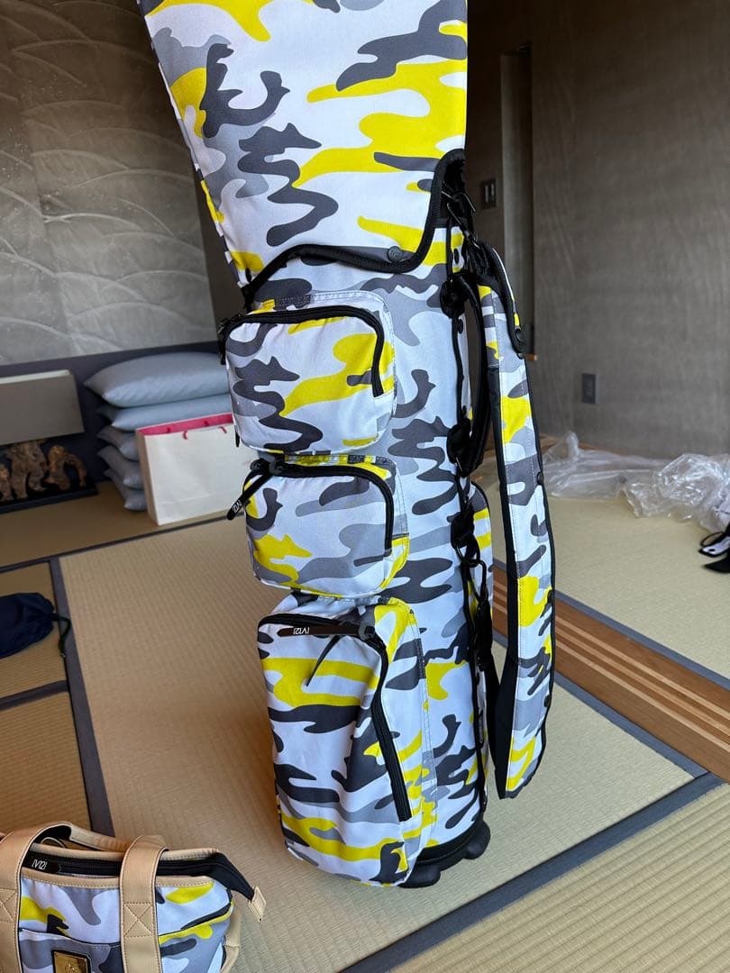 v12ゴルフキャディバッグ8.5インチ他3点セット