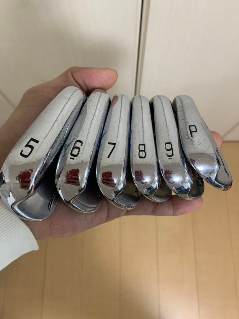 ミズノプロ　221 PW〜5i ➕ツアーb xパールホワイト2スリーブ