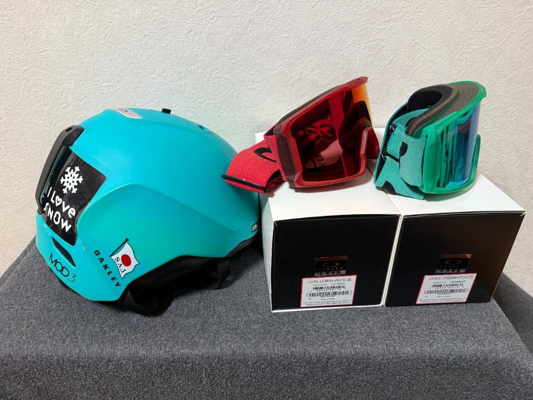 OAKLEY　オークリー　ヘルメット１　ゴーグル２セット
