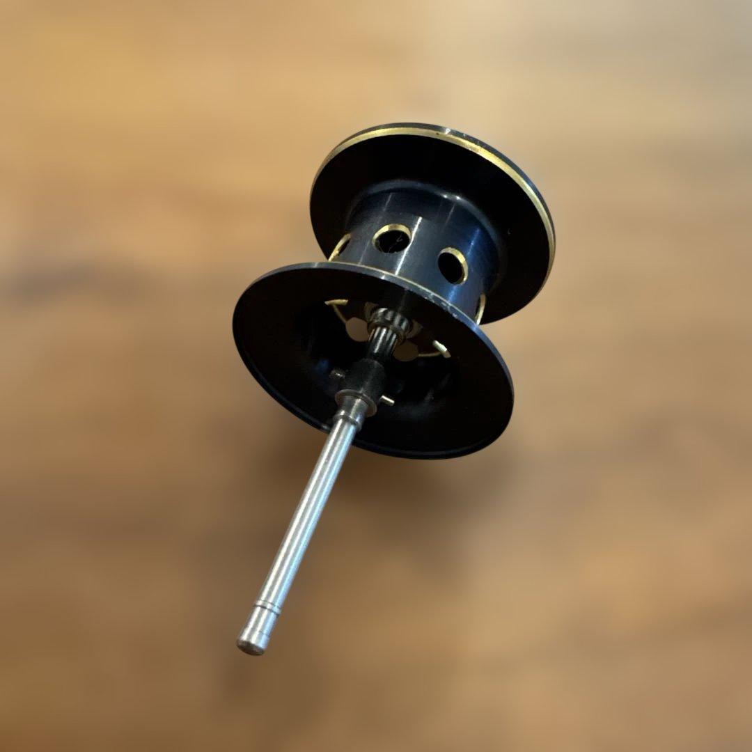 シマノ 13メタニウム HG 右 ベイトリール