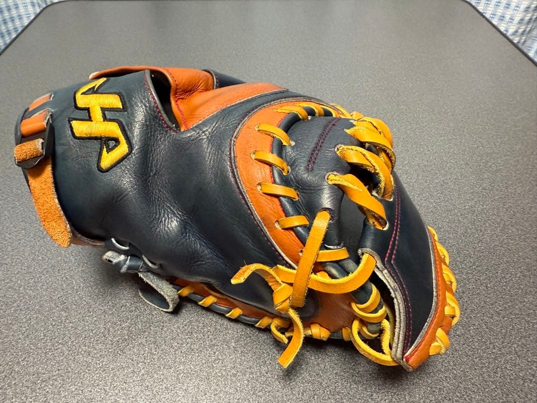 ハタケヤマ　硬式用キャッチャーミット　スペシャルプロオーダー　カラーオイル付