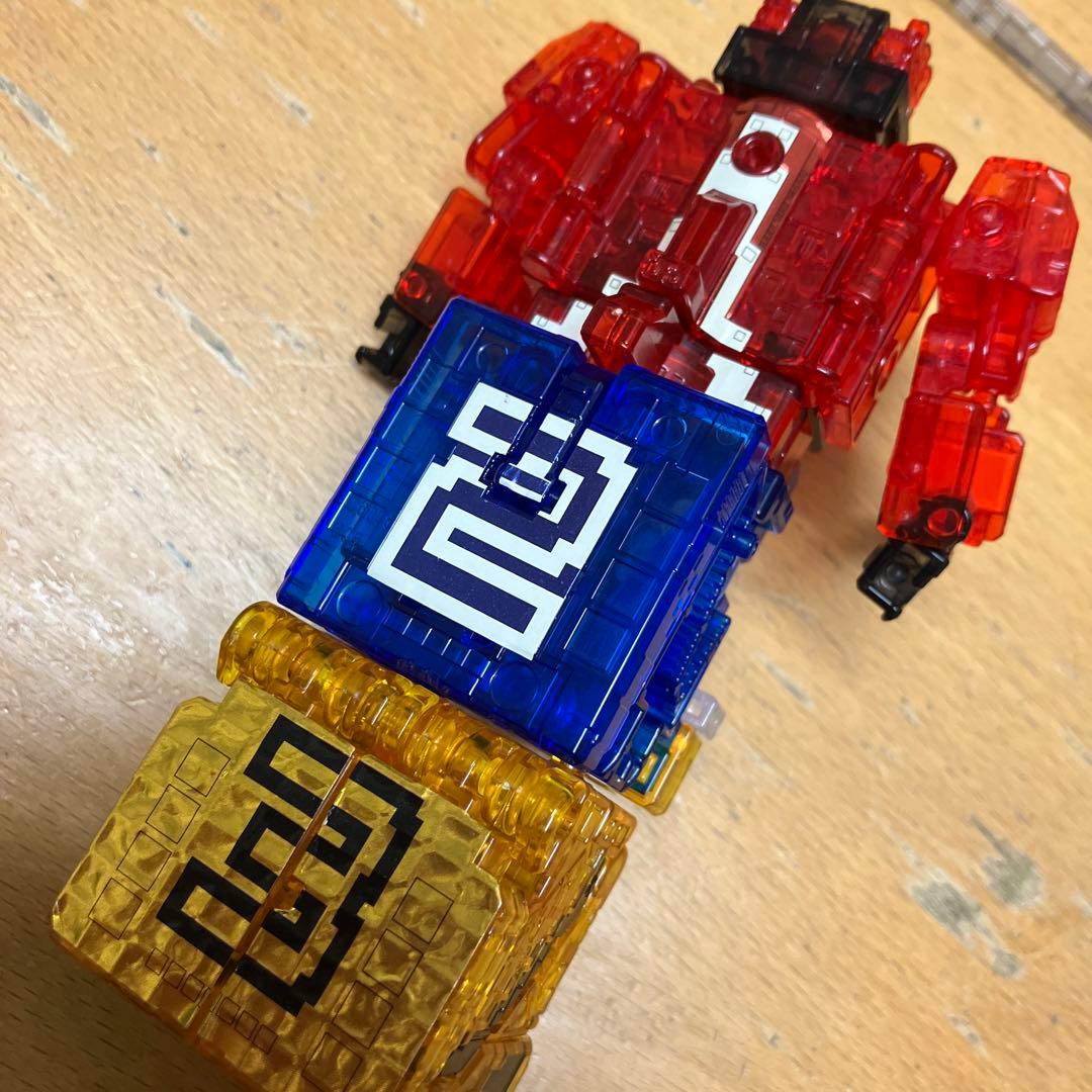 ミニプラ　動物戦隊　ジュウオウジャー　クリア　ワイルドトウサイドデカキング　食玩