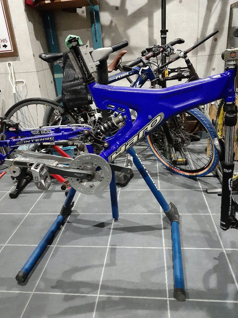 Haro × INTENSE TAZER フレーム