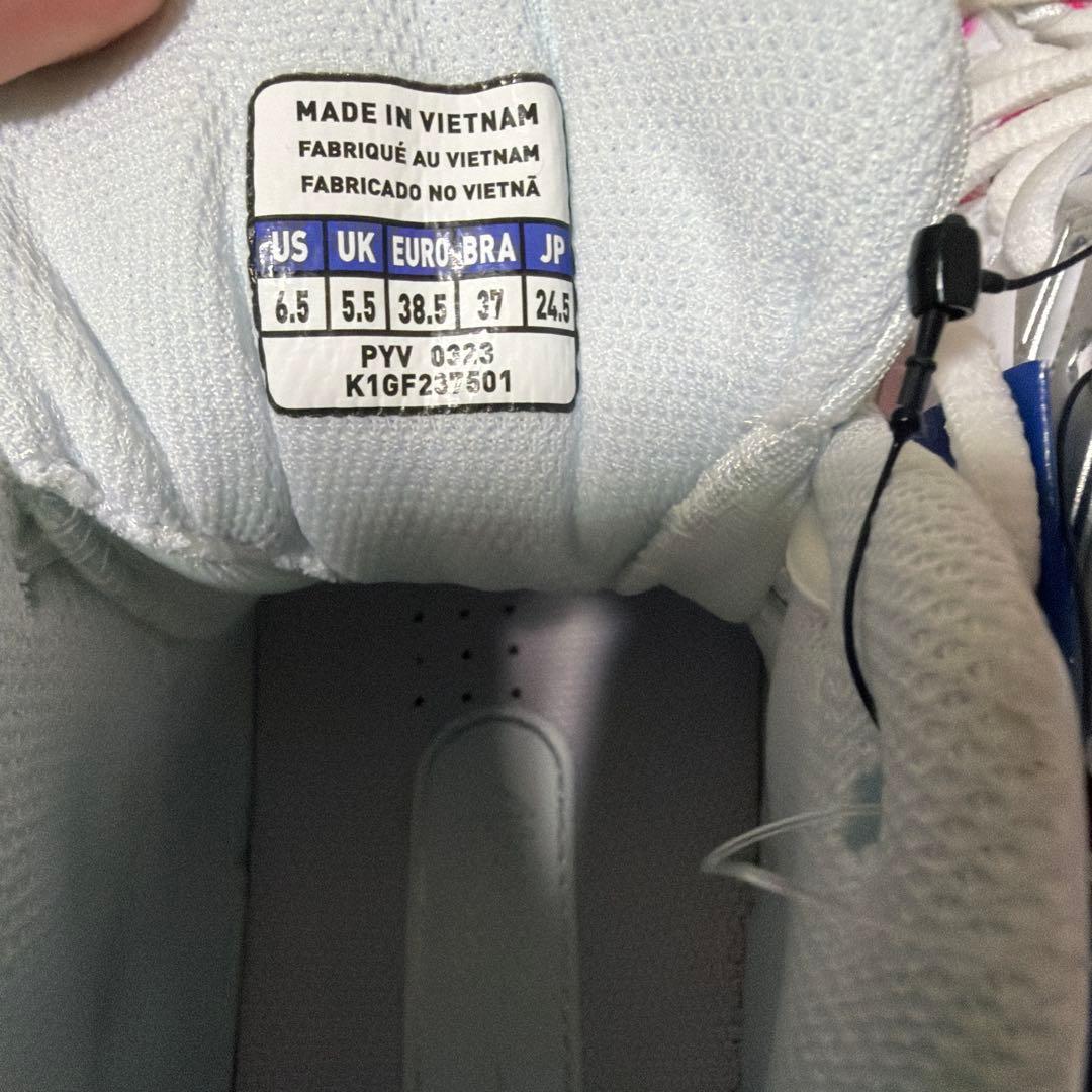 定価税込16500円！ミズノ　ウェーブダイバーズLG4 Ltd 24.5㌢新品