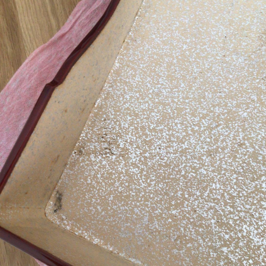 70 年程前の文箱　漆塗り螺鈿模様