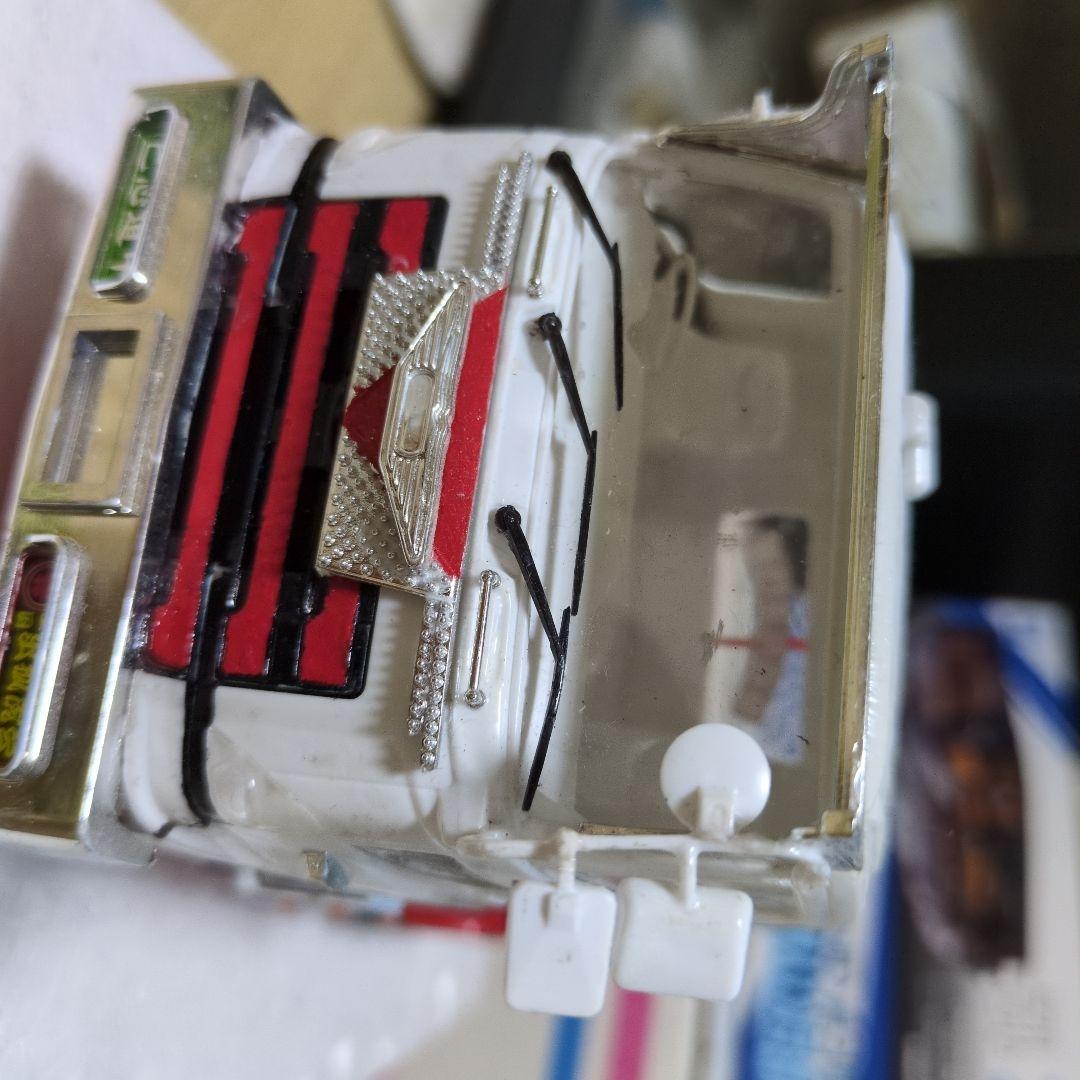 日野プロフィアトレーラーヘッドですいろいろ手を加えています