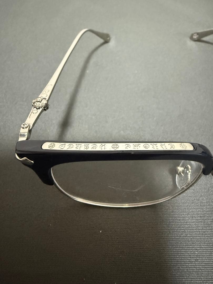 クロムハーツ ブラックメタルフレーム 四角形メガネ