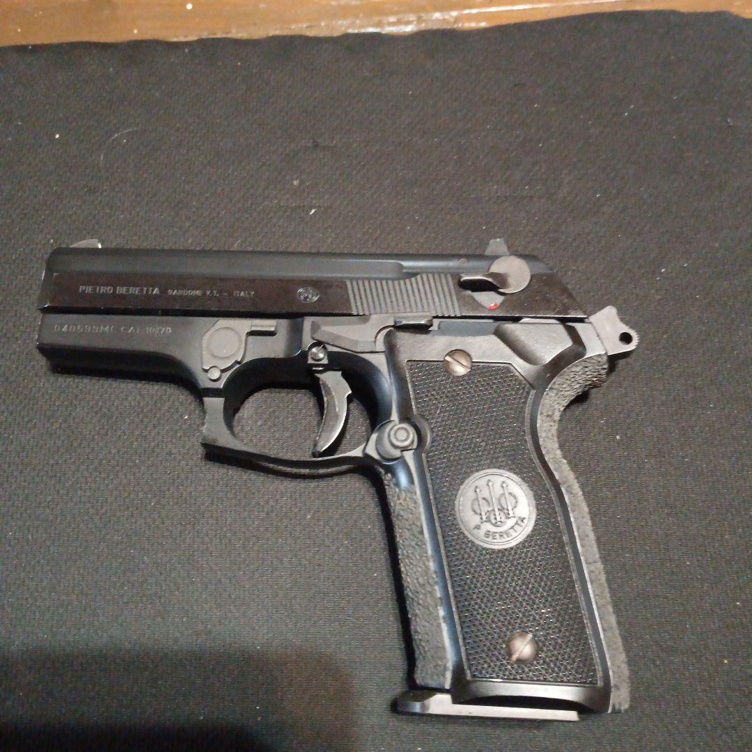 ウエスタンアームズBerettaクーガ