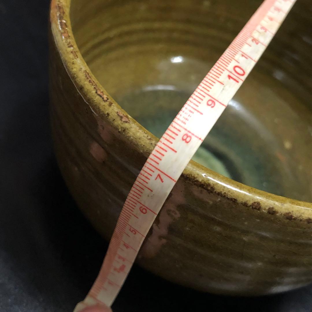 究極の美◆蔵から美しいエメラルドの透明な釉薬が掛けられた抹茶茶碗が出て来ました。