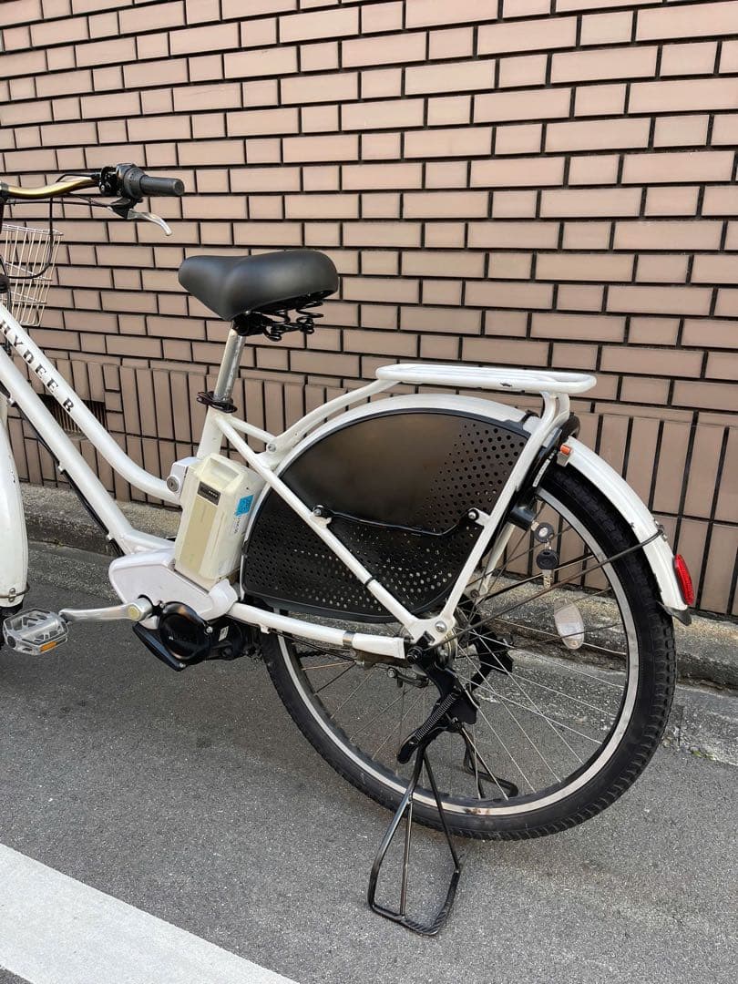 新品ハンドルブリヂストン8.7Ah電動アシスト自転車 ホワイト 26ABTR62