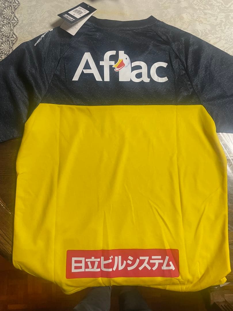 柏レイソルユニフォームとタオルマフラー　4セット